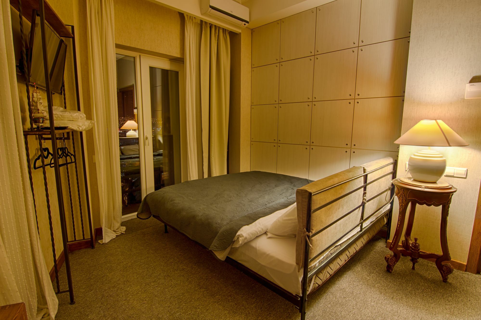 Hotel Salve Тбилиси Экстерьер фото